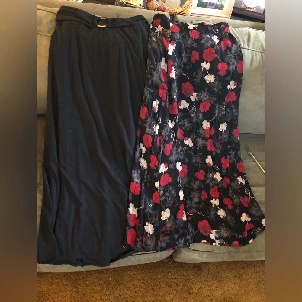 COPY - 🔥Bundle 2 Ladies Maxi Skirts, size Small Robert Louis & size 8 Ellen Figg